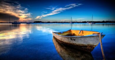old-boat-adrift-fish-water-sea-ocean-lake-river-sky-sunset-sunrise-sail